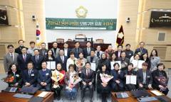 용산구의회, 2025년도 모범구민 표창 수여식 개최