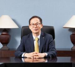 최대 실적은 끝이 아니다…양종희 KB금융 회장, 미래 증명할 수 있을까