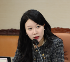 서울 학교 운동장 5년 동안 4,500평 줄어들었다, 채수지 시의원 "학생 체력·건강 챙겨야...”