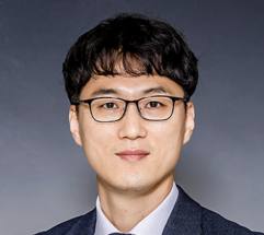  자립 준비 청년 ... 자립을 방해하는 많은 것들 '편견'을 부수는 사람들, 이성남 장학사