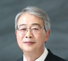 4대금융 최대 실적 속 우리금융만 정체… 3연임 노리는 임종룡, 리더십 시험대