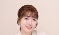 [유다연 생활문화 칼럼] 사람들은 머리를 바꾸러 온 것이 아니었다 ... 거울 너머, 사람들의 삶이 잠시 머물다 가는 공간
