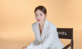 [김형진 문화 기자의 근황 인터뷰] 배우 김사희, 4억 뷰 숏드라마부터 연극 무대까지