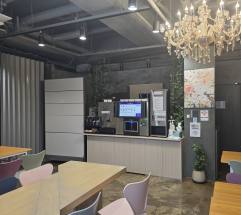 사람 대신 키오스크 … 무인점포 1만2천 곳 시대, 사라지는 골목의 일자리
