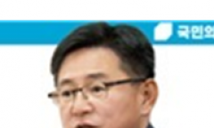 국제 연료비 12분기째 내렸는데 전기요금은 제자리… 겉도는 ‘원가연동제’